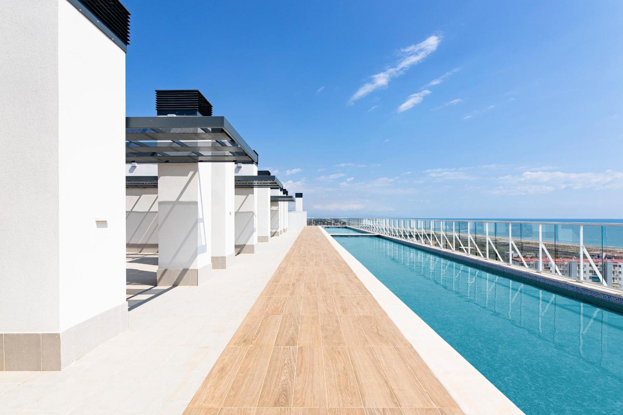 En Canet Al Mar, Junto Playa Y Con Piscina Apartment