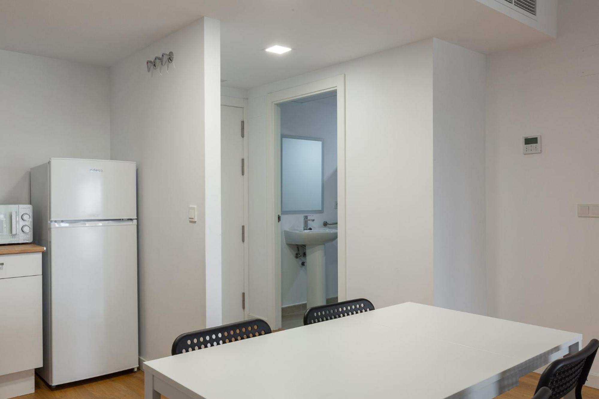 En Canet Al Mar, Junto Playa Y Con Piscina Apartment *