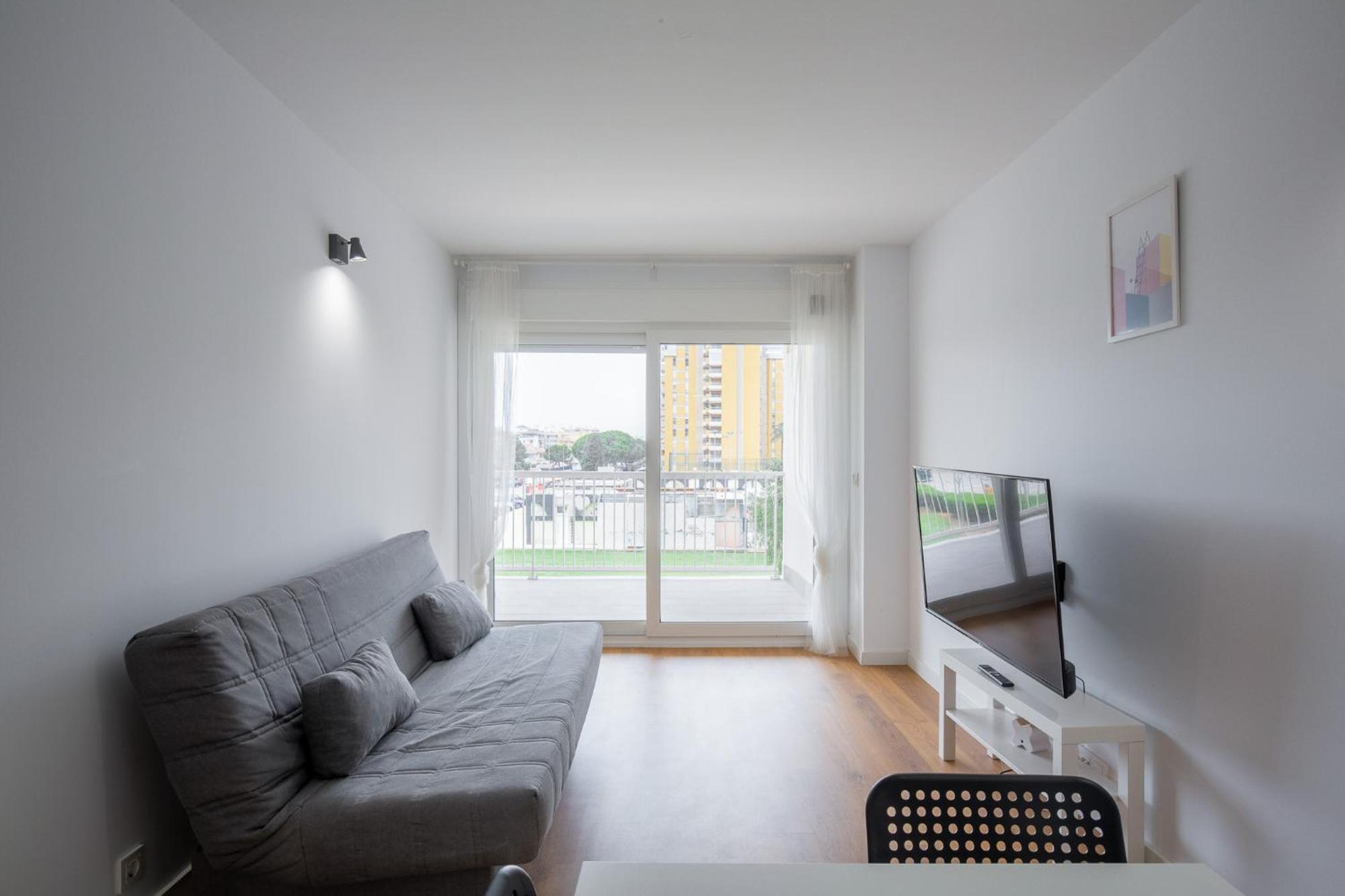Apartment En Canet Al Mar, Junto Playa Y Con Piscina